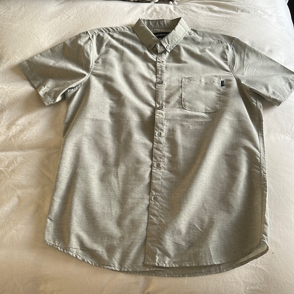 Colored shirt